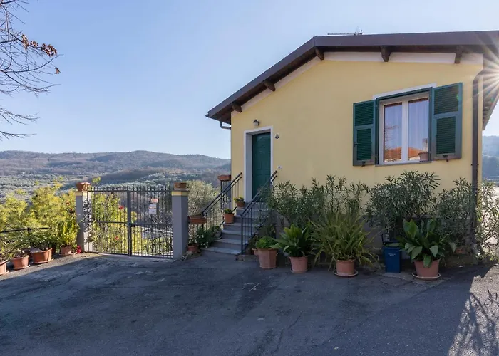 Casa vacanze Lory House By Interhome Villa Viani