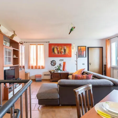 Holiday home Lory House By Interhome