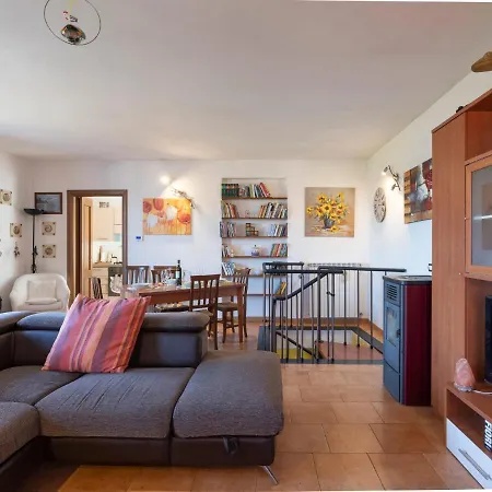 Holiday home Lory House By Interhome *